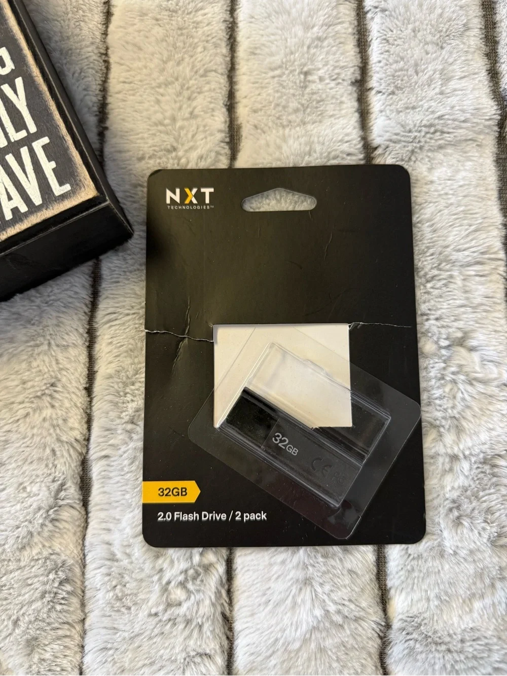 32GB Black USB 2.0 Flash Drive - 1 not used